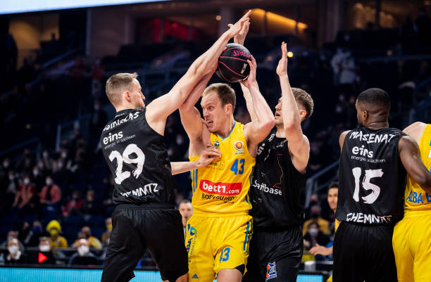 总监在接受 总监在接受