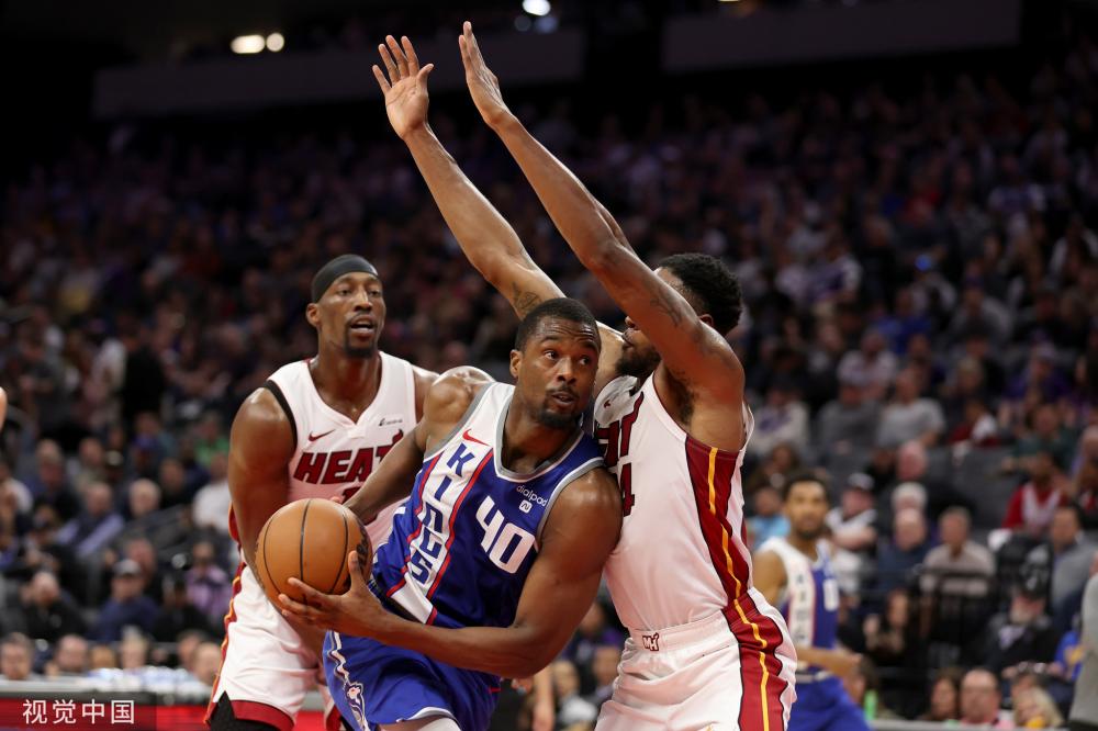 意间将篮球 意间将篮球