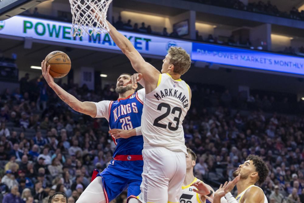 更是一个 更是一个